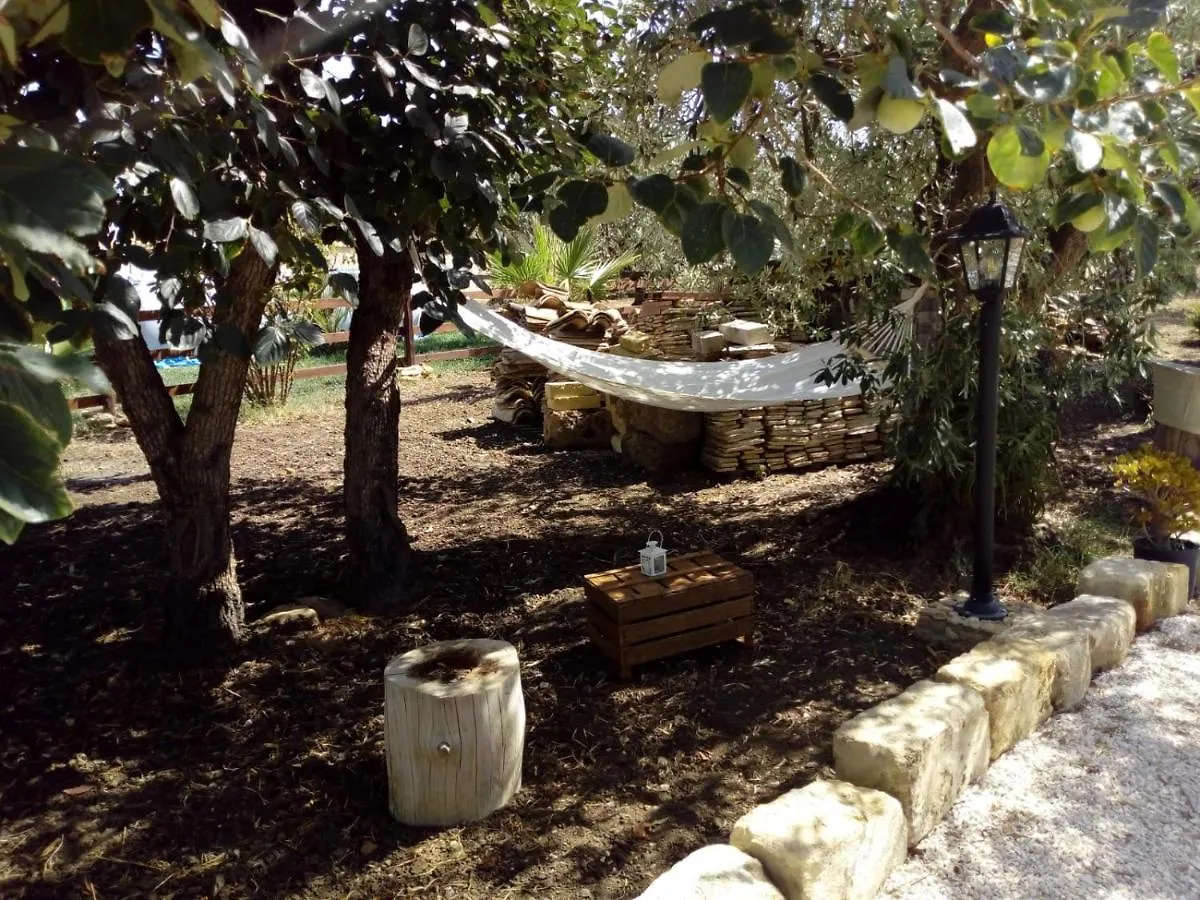 Casa Vacanze 'Al Giardino Degli Ulivi' Villa Marinella di Selinunte 0*,  Olaszország