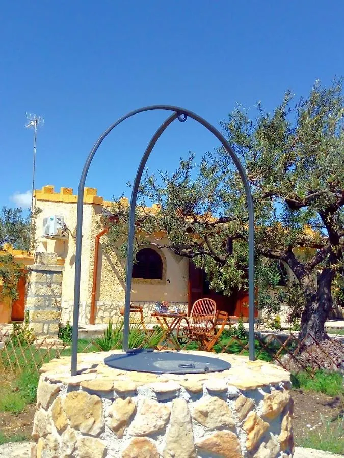 Casa Vacanze 'Al Giardino Degli Ulivi' Villa Marinella di Selinunte 0*,